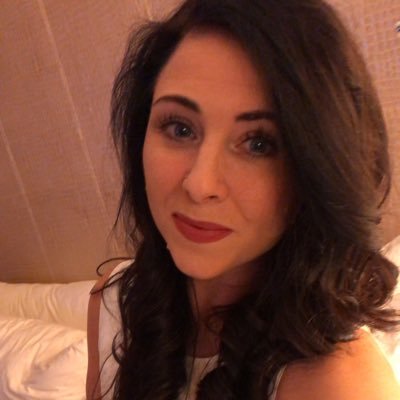 basicallyboesen's profile picture. Marketing Manager, Sales Trainer, Blogger, Book Worm, Cat Lover, Wine Enthusiast, Gym Rat, Zyia Activewear Addict/Rep