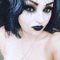 Charmed (@_charm3d_) 's Twitter Profile
