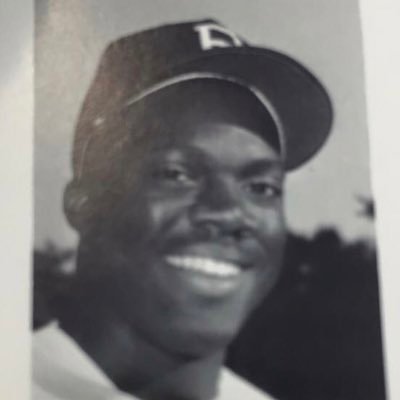 earl0270's profile picture. John 3:16