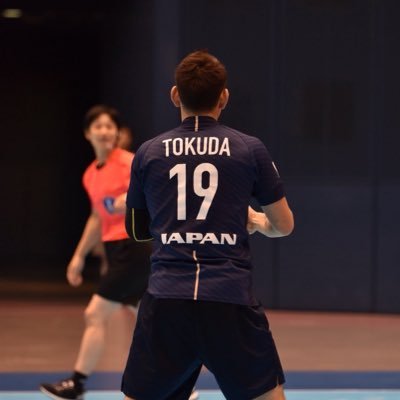 IDBスポーツクラブ→平田中学校→岩国工業高校→筑波大学→Dabas🇭🇺→豊田合成ブルーファルコン🇯🇵→Qadsia🇰🇼→Al Duhail🇶🇦