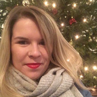 lizzycampbelll's profile picture. 