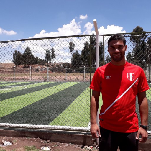 Analyste, rédacteur https://t.co/qnJEZe1PAO, https://t.co/gfEfIuYyDm. J'écris et produis des vidéos sur le protagonisme dans le foot. (Ex)educateur ⚽. #tactique