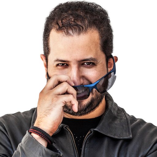 👨💼 CEO en @adrnetworksmx
📘 Publisher en @revistagx
🎙 Escúchame de L-V a las 10 am en @elcafedelas10
🥁 Músico