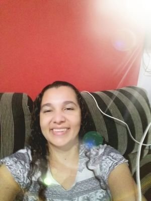 Luciana57120439's profile picture. 