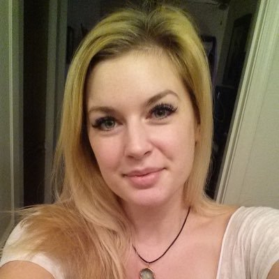 Kellywa91524881's profile picture. I am single 32 years of age no kids never been married. I am looking for a honest and caring man who is willing to spend the rest of his life with me.