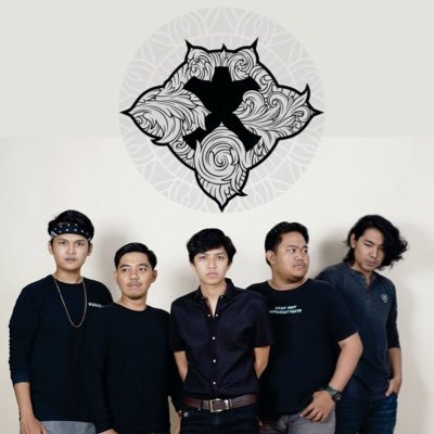 Our first album “DESTINATION” is out! Listen to us on Spotify, iTunes, DEEZER, JOOX, & soundcloud. Business Inquiry : Inarifoxmusic@gmail.com