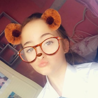 im just a girl who loves calpurnia,stranger things and IT
