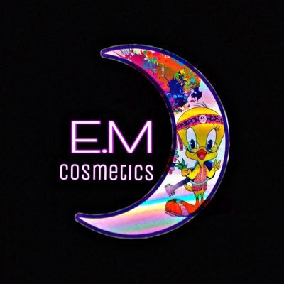 Emcosmetics_'s profile picture. 🌙OFFICIAL ACCOUNT🌙 || CEO of EMCOSMETICS @MoniqueMooonMua || Launching 🔜 || Cruelty FREE || Natural Products including HEMP , THC FREE ||