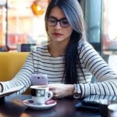 TanishkaShukla6's profile picture. 😊