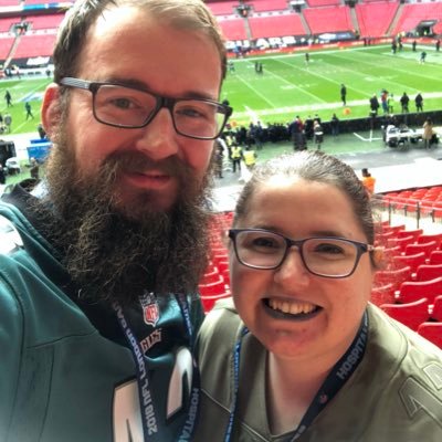 Love American sports @Eagles and @Phillies & @RangersFC. Enjoy playing American football & baseball and spending time with my wife and kids. Ex RAF Technician