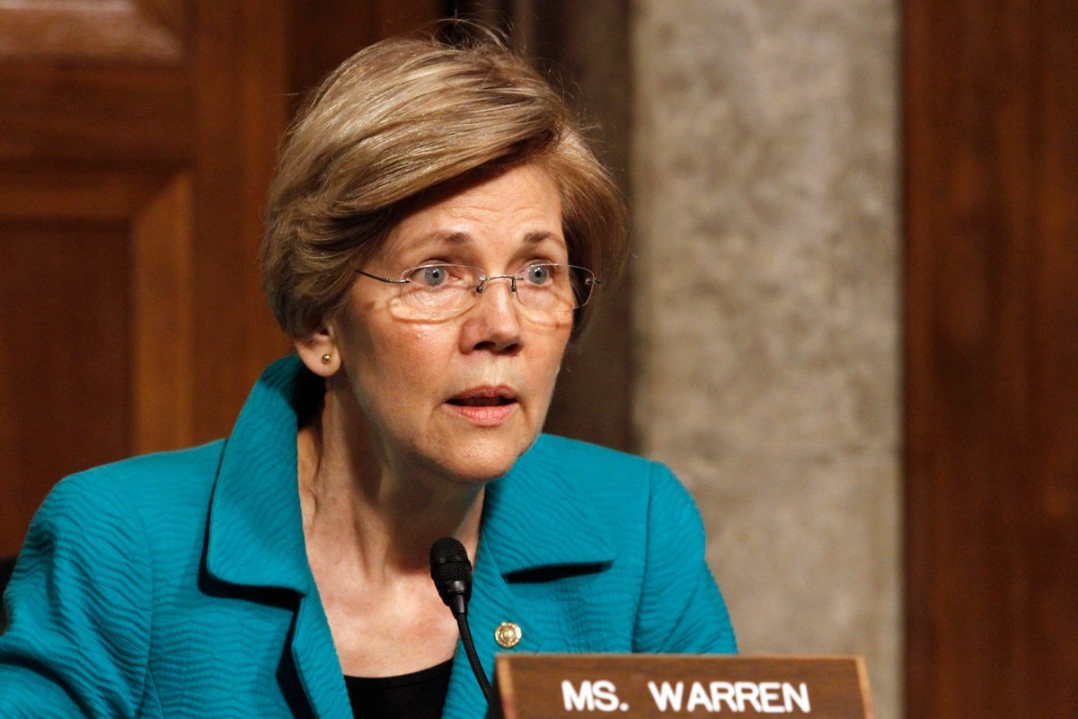Entirely fake account for Sen Elizabeth Warren (D-MA) for @GoldmanSchool Budget Simulation
