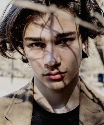 ✦⡀° ⌠ ❛━All the boys and I love him madly. All the girls and I too. Picture boys we want so badly, isn't he a dream come true?❜