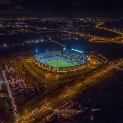 Twitter Oficial del Estadio Campeón del Siglo, de @oficialcap