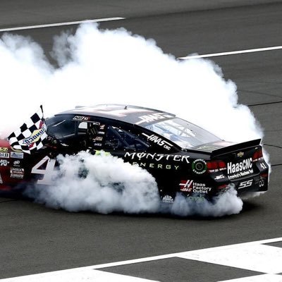 I'm friends with a NASCAR race car @KurtBusch41Car all opinions and views are my own. #Detroit is my home! One love👍