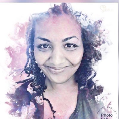 NicoleF70148658's profile picture. 