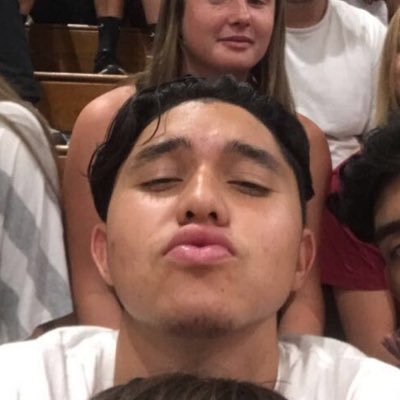 JMagdonal's profile picture. Come fly with me 🚀🤩