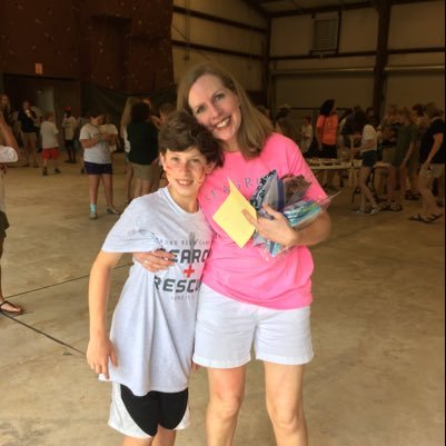 pelekisr's profile picture. 