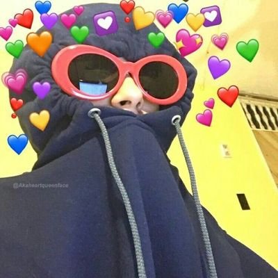Café
.
.
.
✊💚
.
.
.
Lil peep💔✨