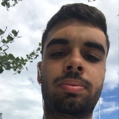 albertoeveryday's profile picture. Una foto random de mis amigos cada día