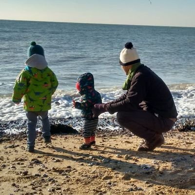 Dad to 2 amazing boys. Moved to Sussex to live the vineyard dream 😎.  Started https://t.co/q2HC7gz6Xg from scratch, take a look at our journey