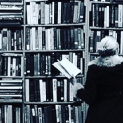 DearReader6's profile picture. 