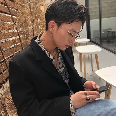 russivnego's profile picture. you got a heart from heaven but you burning like hell.