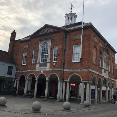 Campaign to bring proper democracy to High Wycombe by giving residents a new town council. Until this happens, our town will be left without an effective voice.
