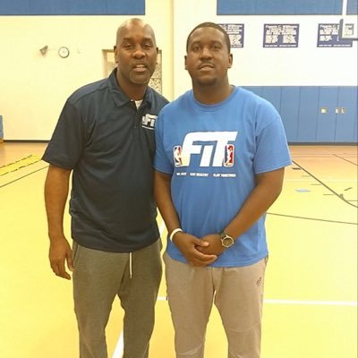 RobLihalakha's profile picture. 