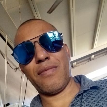 AlecsonV's profile picture. 