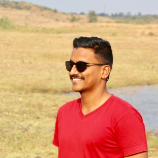 thamizhkarasu's profile picture.