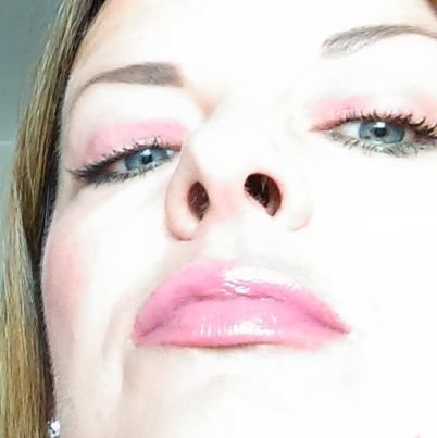 KontekstMaja's profile picture. Kontekst Centar -
Business support Agency
Digital marketing. Copywriting. 
Graphic design. Prepress&Editing. 
Audio transkription