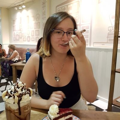 PurplePie__'s profile picture. #NoAlMaltratoAnimal
#AdoptaNoCompres
Viejoven, repipi y hortera. 
(she/her)

♀️✝️🔥