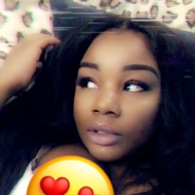 Aries ♈️🤟🏾 gang ☺️ Snapchat - bee_reneaa 😍