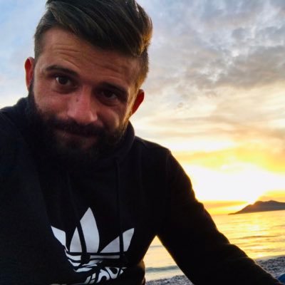 guner1MMIV's profile picture. *başkabirromandaha *(,’”!.?)*hayatyolunda#kayıpşehir*gündüz*siyahbeyaz#hoşçakallarülkesivarmış*kendisi#umutlu#yaşam#sözdeneme