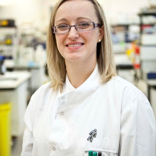 Molecular biologist, lecturer in prostate cancer @ Newcastle University, loves books, novice gardener, full time mum