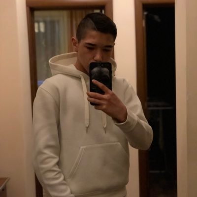 VesselinSimeon1's profile picture. https://t.co/aAVFmvEqhY      go follow