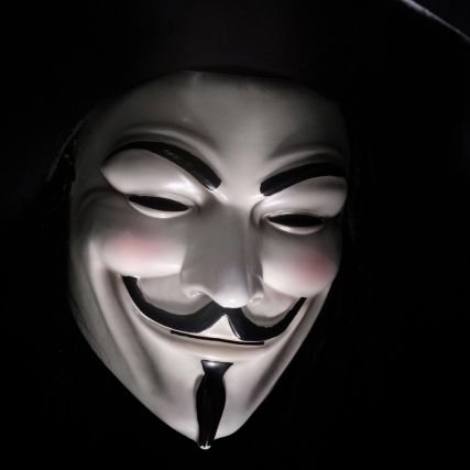 fHFWbnEaUrssXEU's profile picture. 