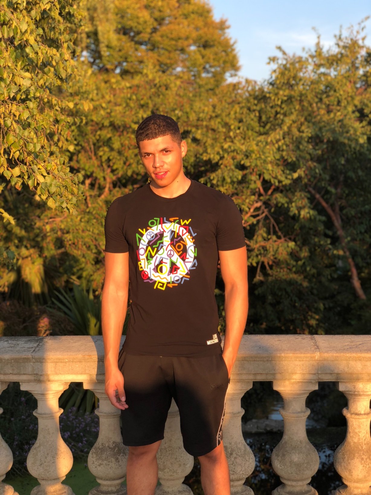 dontaileonard's profile picture. 