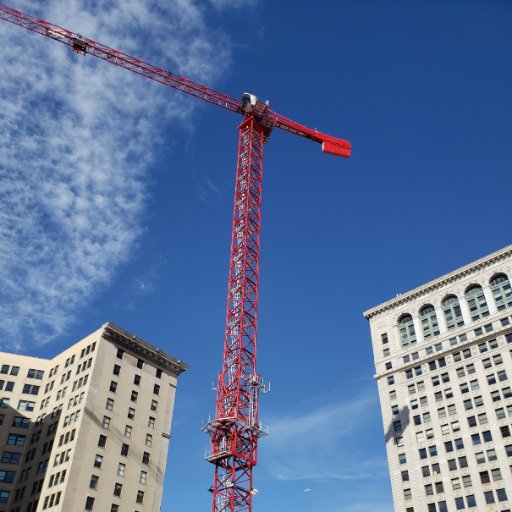 The official Twitter account for the crane at The Lumen in @PSQDistrict! Follow for the latest construction updates.