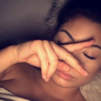 Kattiiiis's profile picture. ville du nåt eller?