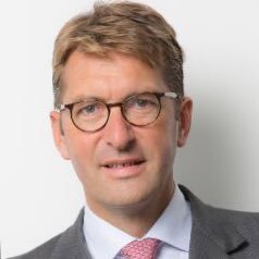 Membre du Comité Exécutif @generalifrance chargé de l’#Epargne & #GestionDePatrimoine - Administrateur @LE_BAL_ | #Finance #BanquePrivée #AssuranceVie #Photo