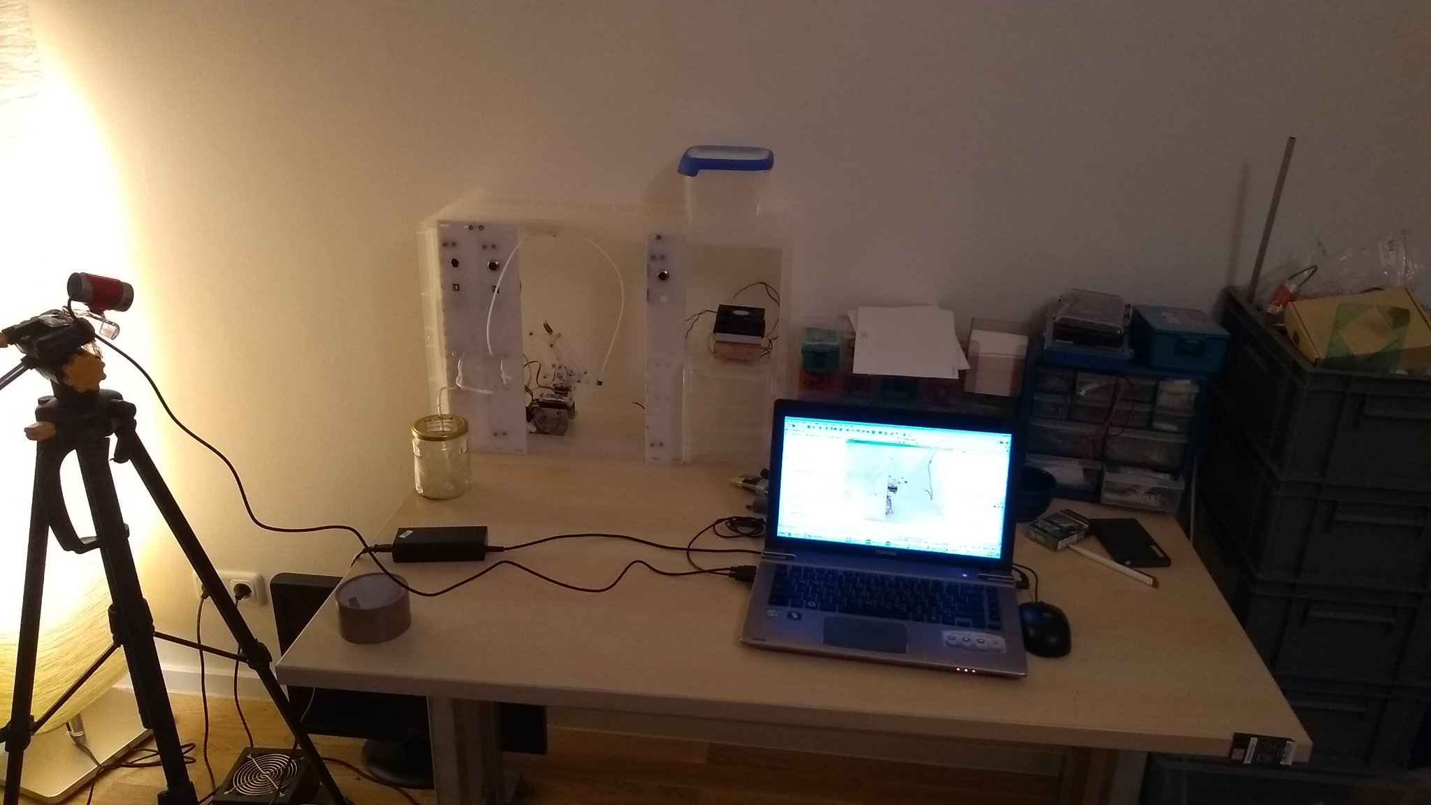 synthianchem's profile picture. Take your science on-line, live: with video, data, neural nets, scripting, analysis and feedback