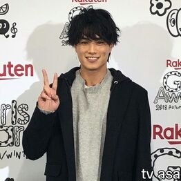 B'zと三代目JSBやEXILEが好きなアラフォーです。
膝と足首が悪くて身体３級、双極性障害Ⅱ型で精神２級の手帳持ちです。
膝は小学６年で脱臼し、鬱病10年、双極性障害になって10年闘病しながら育児してます。
息子ｻﾝは結合識異常症⁉発達障害⁉の障害児。来年から新社会人になります。
ウサギ🐰と綺麗な景色が好きです。