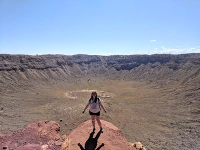 Post doc in meteoritic magnetism at @OxUniEarthSci Interested in magnetic rocks and what they tell us about the early solar system 🌌 She/her