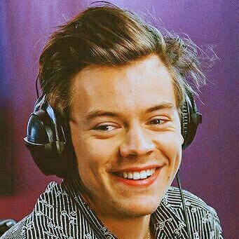 Lacson, 24. • Trying to remember how it feels to have a heartbeat. Papá de Brooklyn. Esposo y eternamente enamorado de Alexis, my soulmate; 20.05 • 13.10 ♡