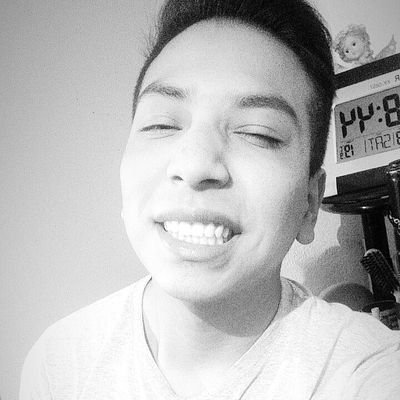 ezealc10's profile picture.