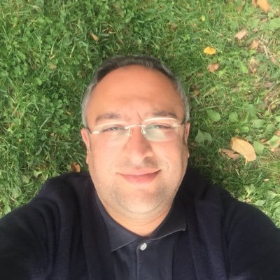 FarhangFarzan's profile picture. 