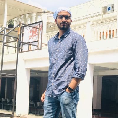 AmmarRamlawala's profile picture. Just trying to remain a kid.