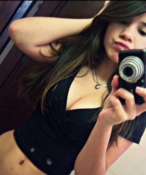 ME ADD E CONHEÇA (y
