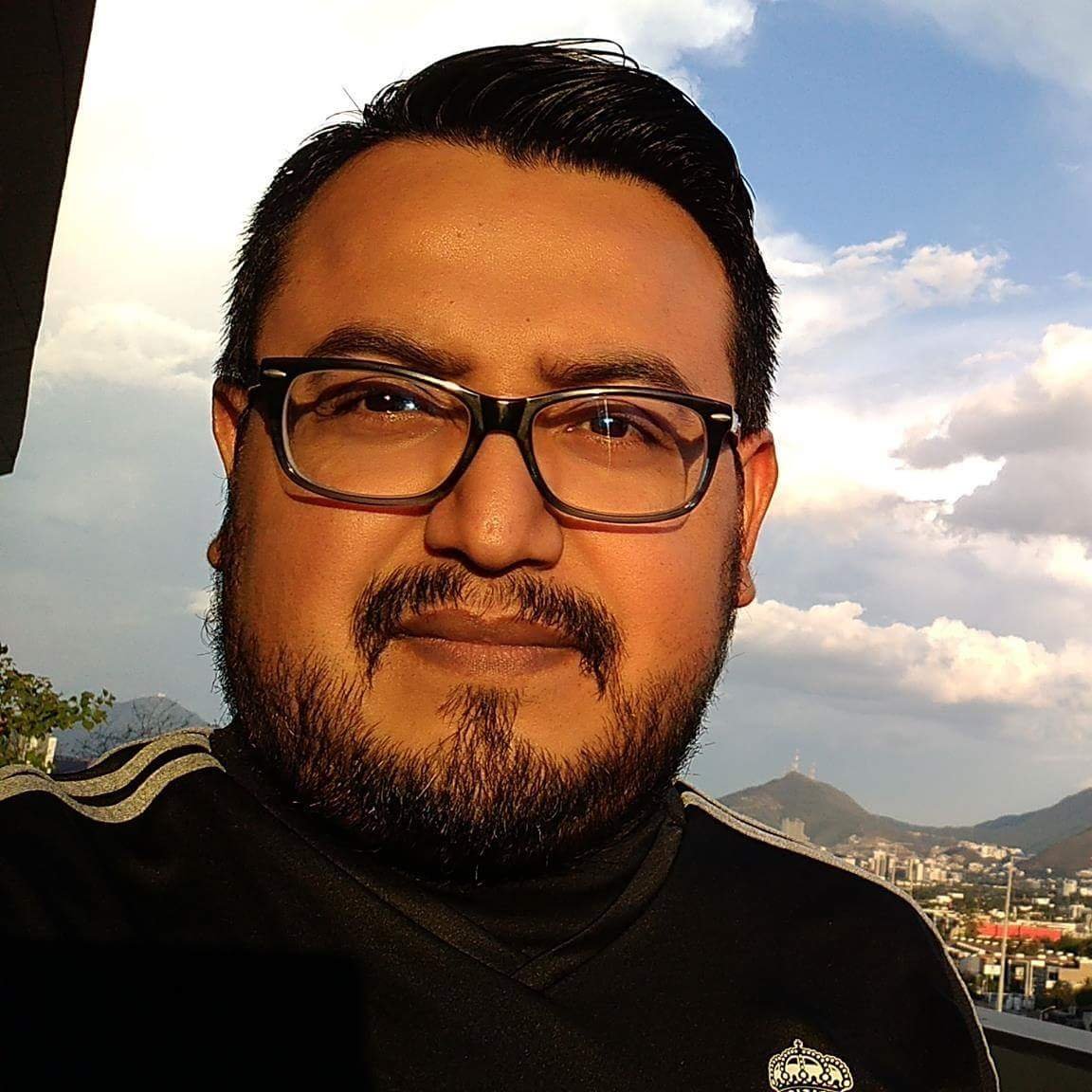 NEdGouveia's profile picture. Regio (a veces).